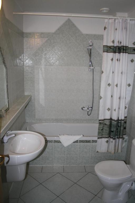 Hotel Bouček Mochov Kamer foto